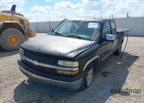 2002 Chevrolet Silverado 1500 Lt z USA, uszkodzony, nr VIN 2GCEC19TX21245895